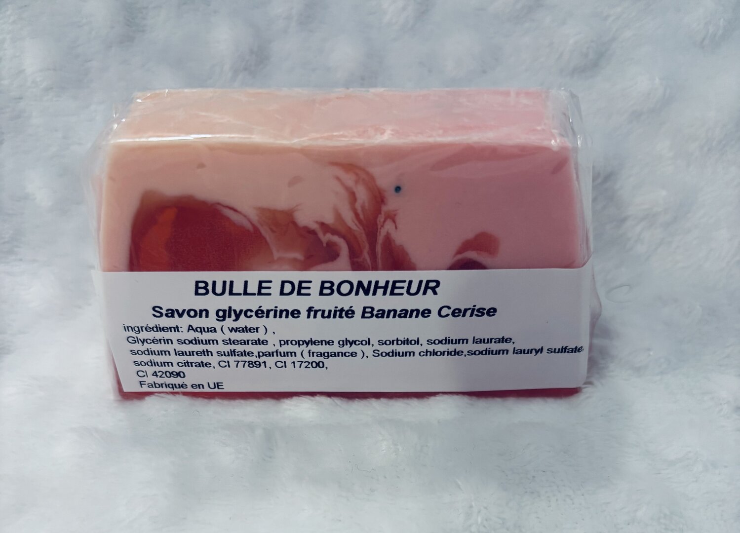 Savon artisanal (Banane cerise)