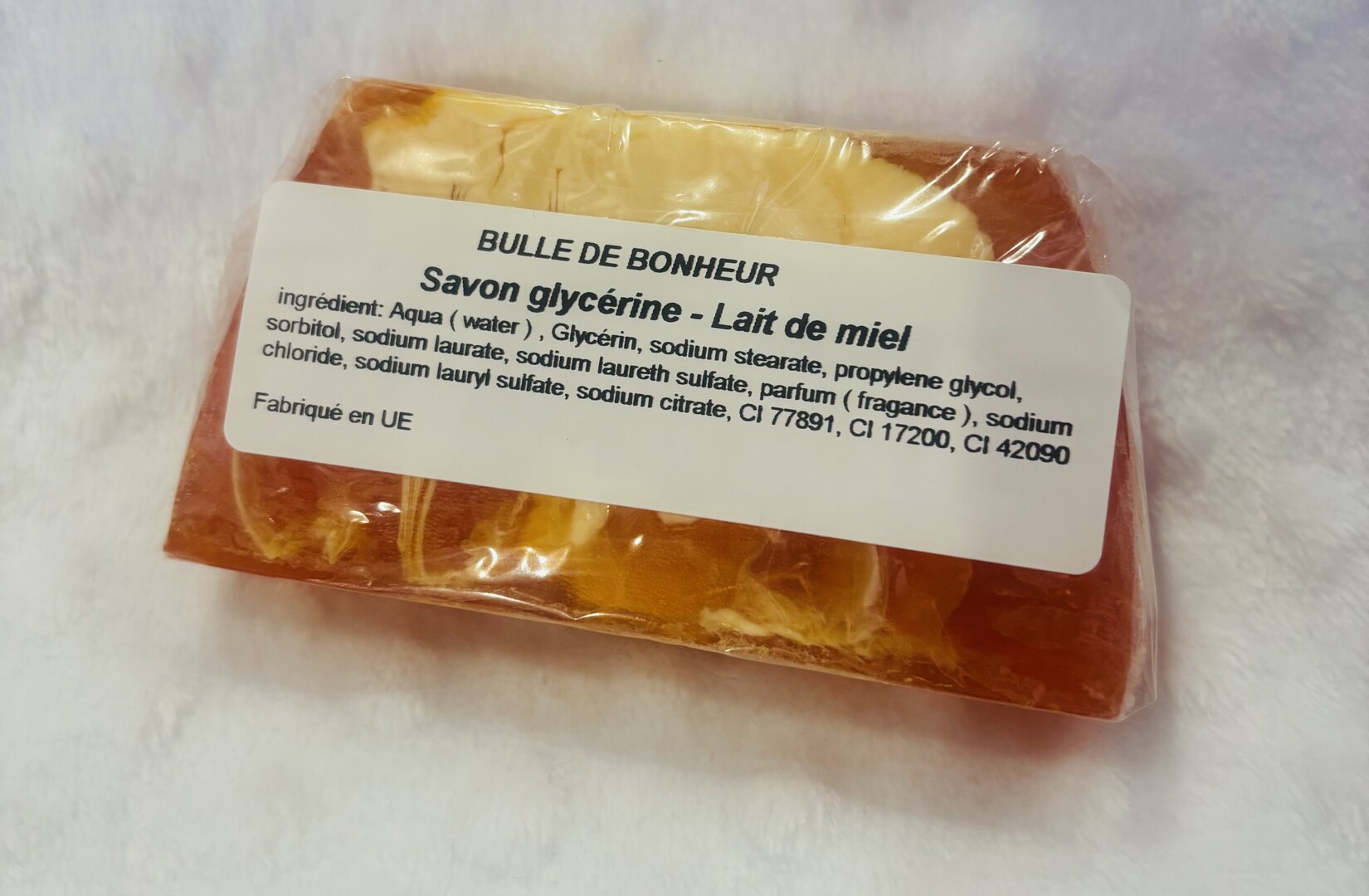 Savon artisanal (Parfum Lait de miel)